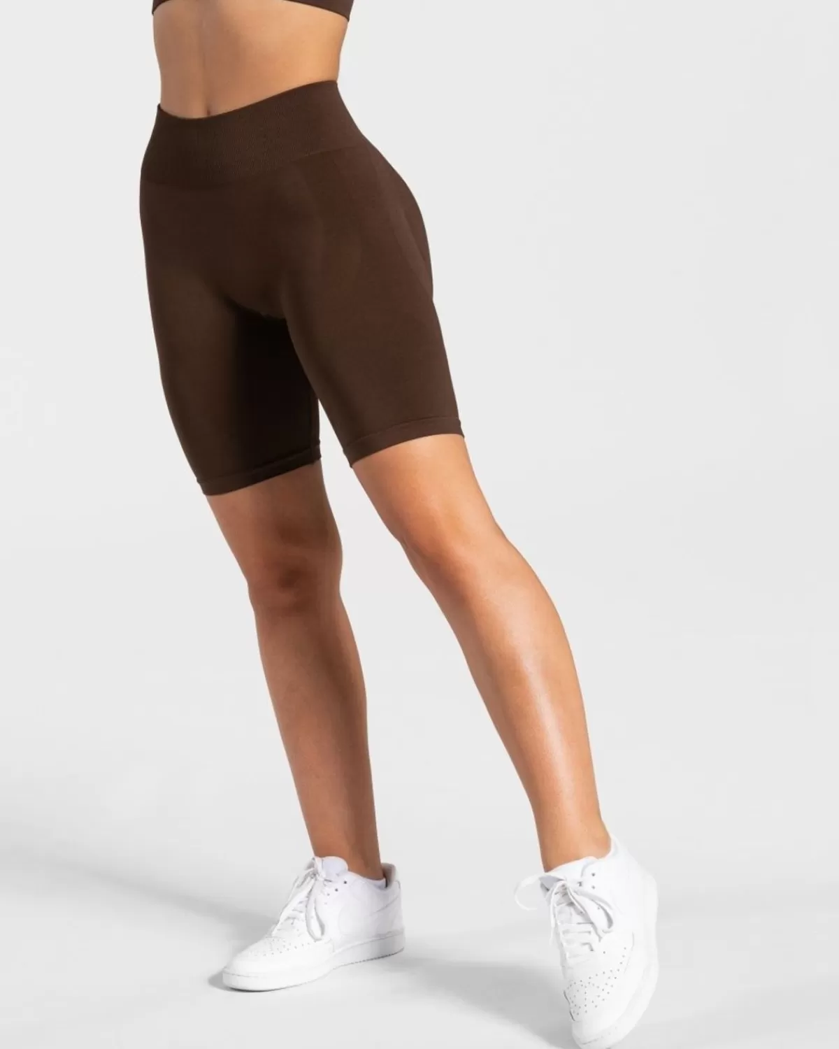 TEVEO Charming Scrunch Short "Braun" Best