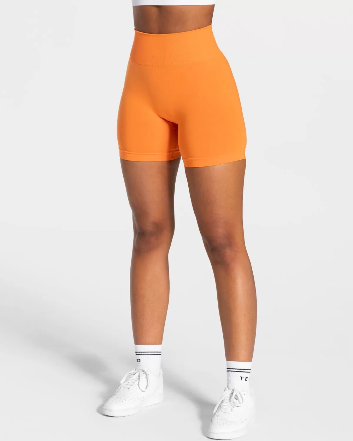 TEVEO Classy Short "Orange" Hot