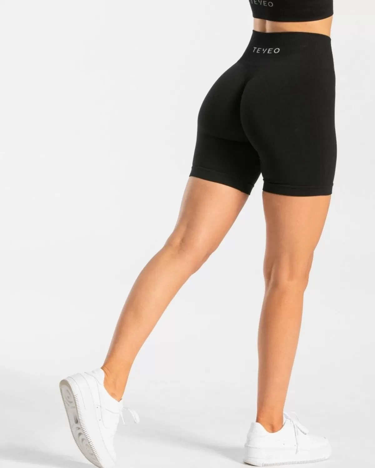 TEVEO Classy Short "Schwarz" Online