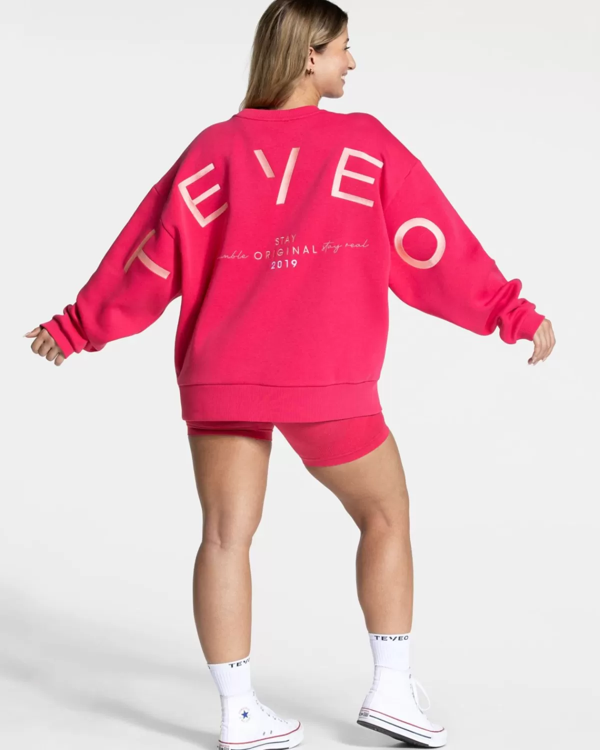 TEVEO Signature Oversized Sweater "Berry" Hot