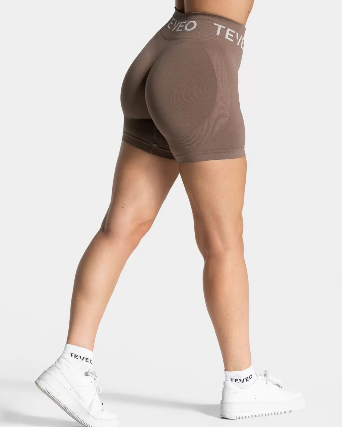 TEVEO Signature Scrunch Short "Mokka" Shop