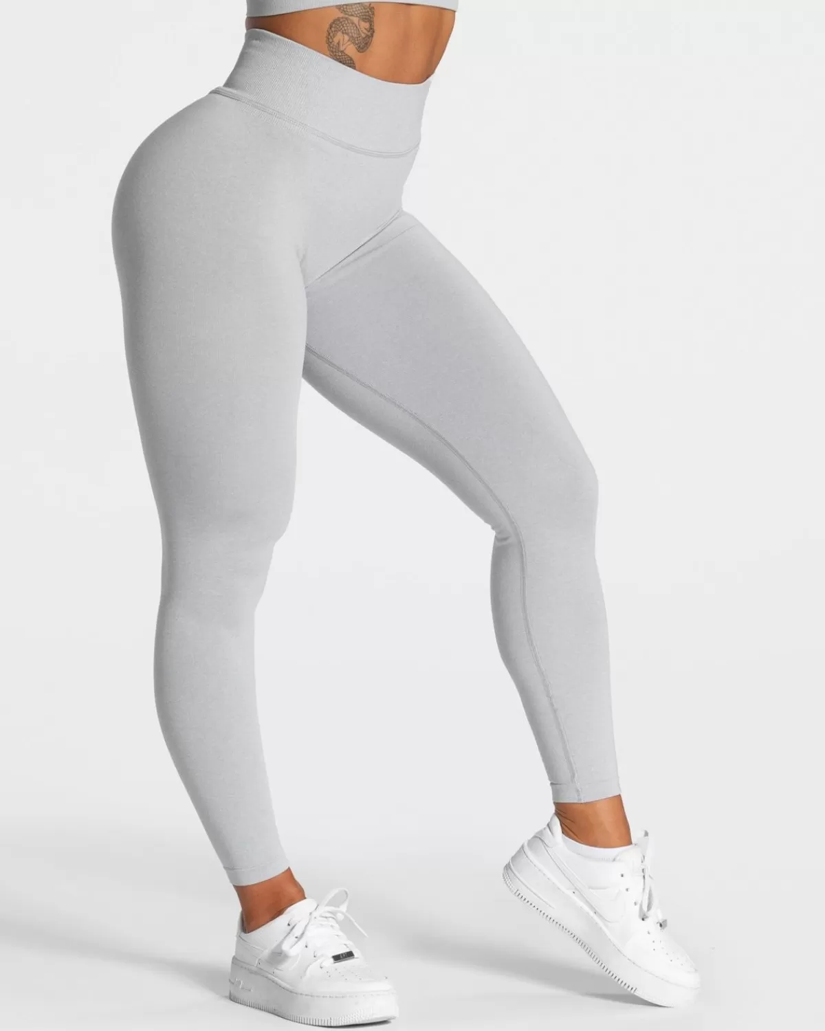 TEVEO Statement Scrunch Leggings "Hellgrau" Fashion