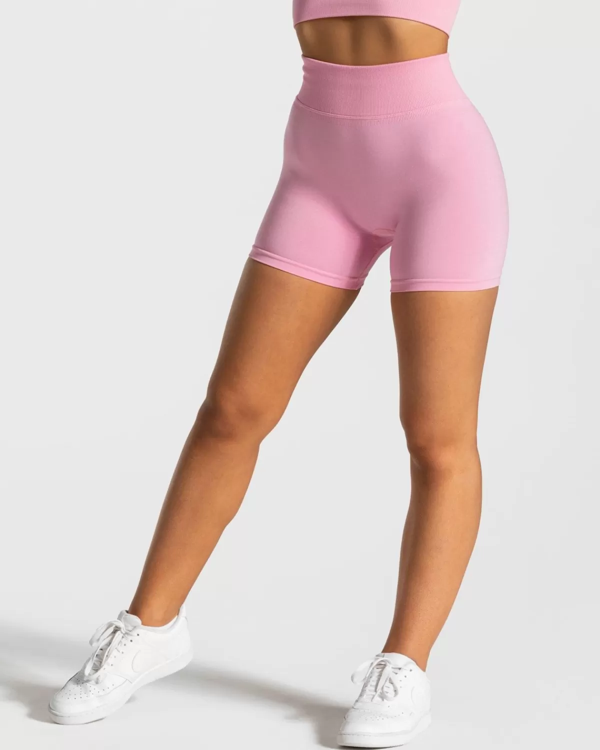 TEVEO Statement Scrunch Short "Pink" Outlet