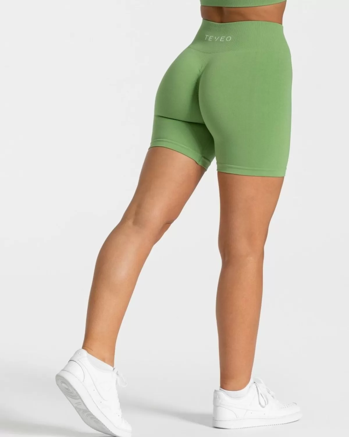 TEVEO Timeless Scrunch Short "Olive" Cheap