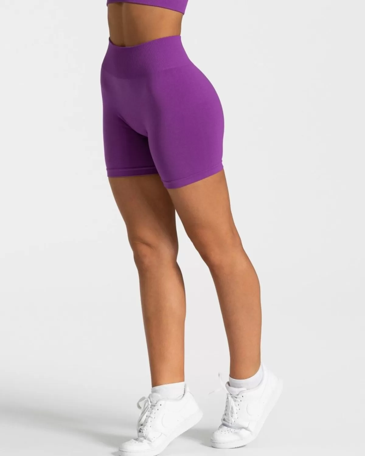 TEVEO Timeless Scrunch Short "Violett" Cheap